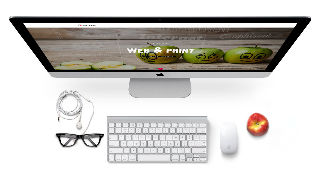 aperçu-site-internet-pomme-de-com La page d'accueil du site Pomme de Com' d'affiche à l'écran d'un ordinateur